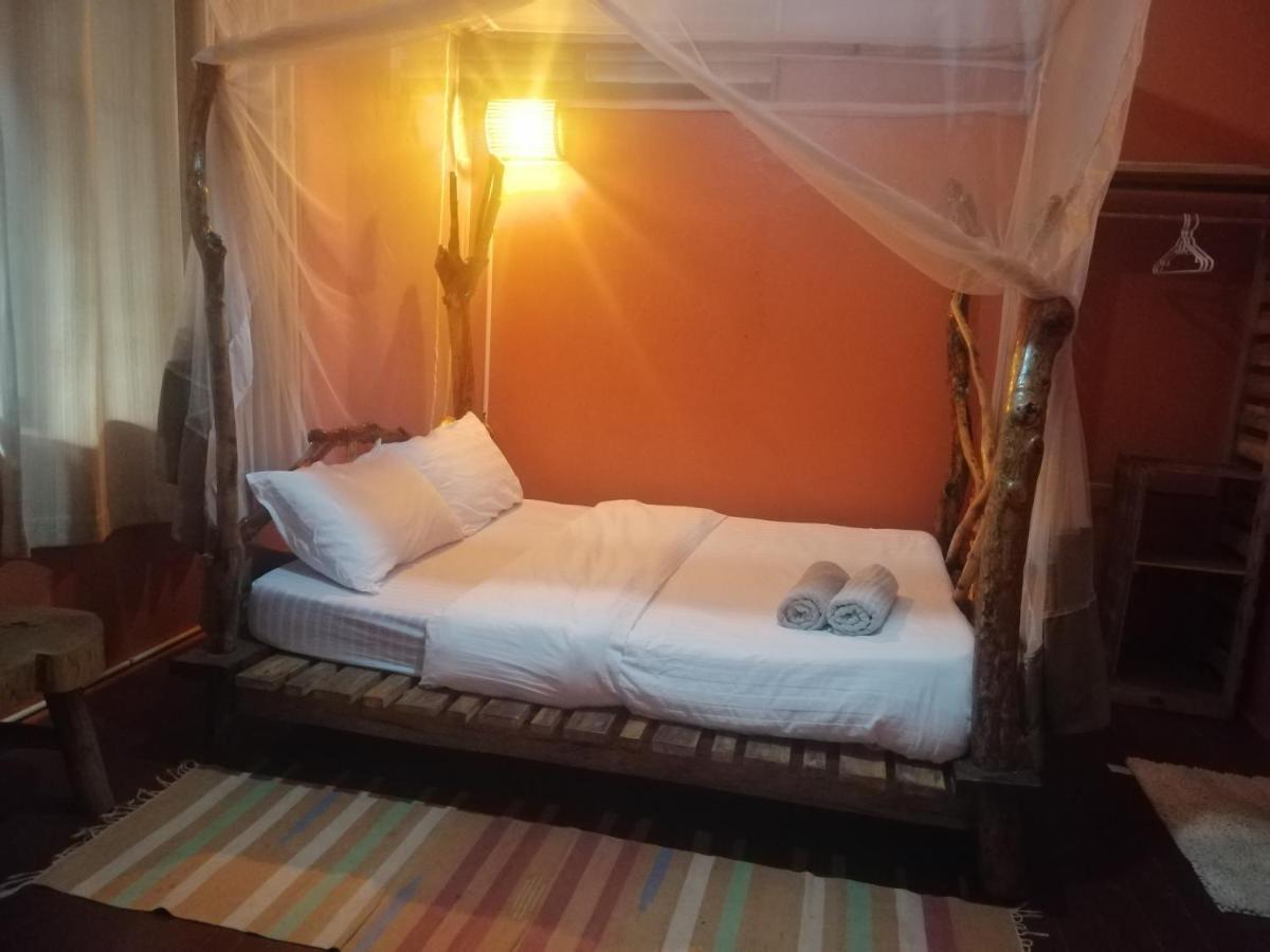Auberge de jeunesse Jinja Backpackers Extérieur photo