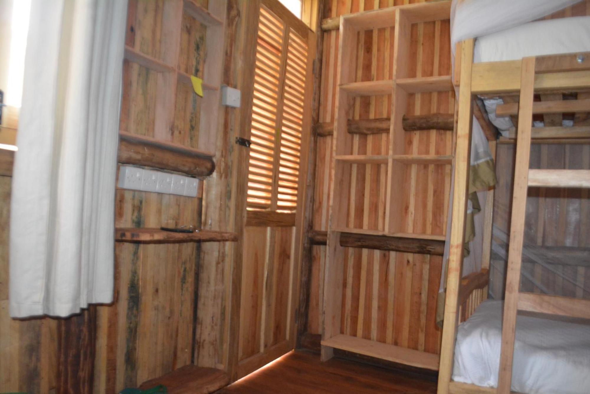 Auberge de jeunesse Jinja Backpackers Extérieur photo